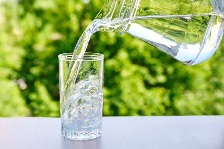 Uống nước giảm cân? Có đúng sự thật?