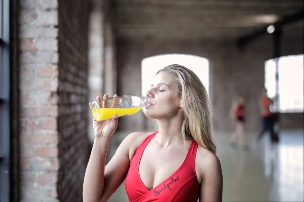 Uống nước ép giảm cân đúng cách như thế nào không hại sức khỏe?