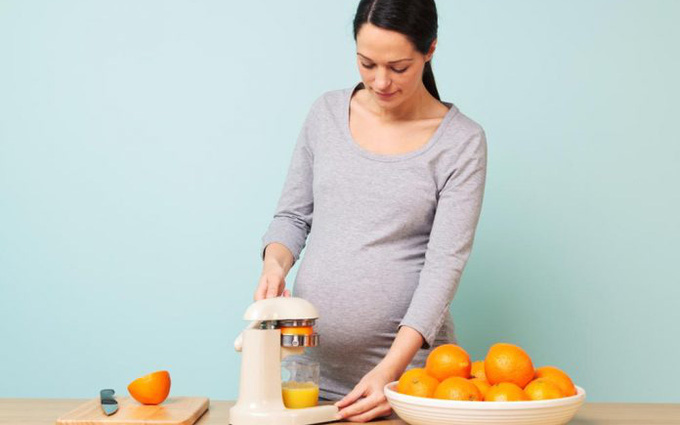 Nước ép hoa quả có lợi cho bà bầu và thai nhi