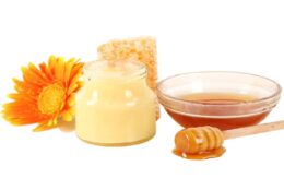 Sữa ong chúa là gì và những lợi ích tuyệt vời mà nó mang lại cho sức khỏe