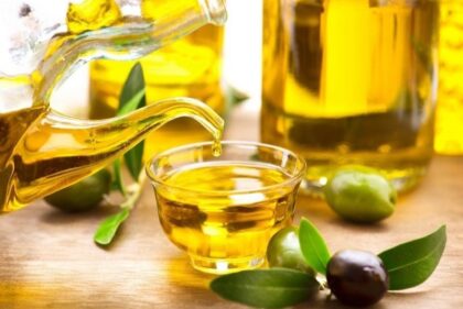 Liệt kê các công dụng của dầu oliu và cách sử dụng dầu oliu tốt cho sức khỏe