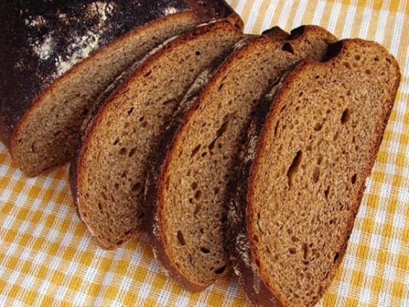 Liệt kê các loại bánh mì ăn kiêng và các lưu ý khi sử dụng bánh mì ăn kiêng