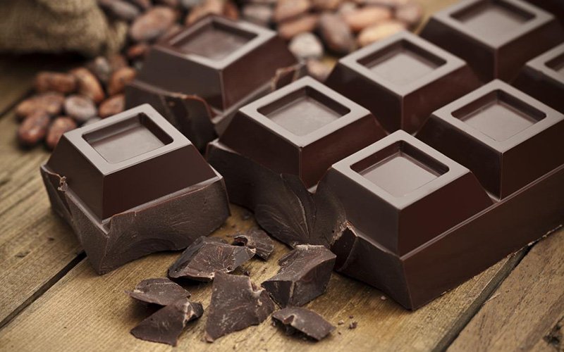 Điểm danh các lợi ích thần kỳ của socola đen đối với sức khỏe bạn cần biết